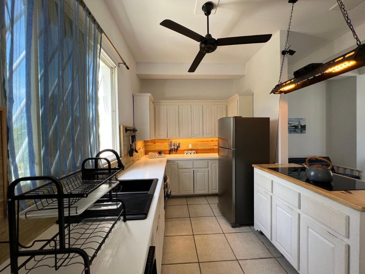 Treetops Hotel Caye Caulker Εξωτερικό φωτογραφία
