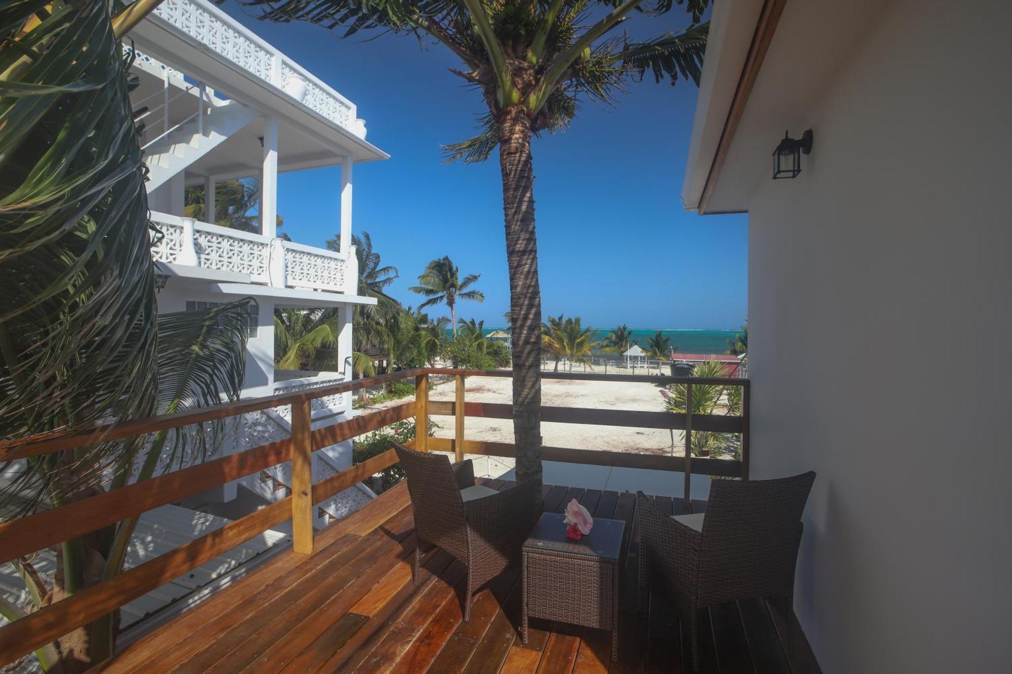Treetops Hotel Caye Caulker Δωμάτιο φωτογραφία