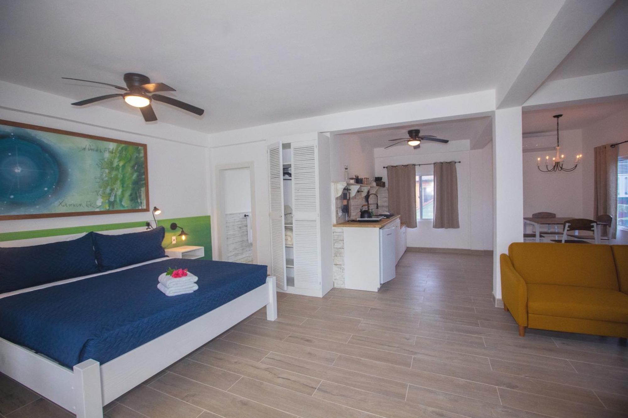Treetops Hotel Caye Caulker Εξωτερικό φωτογραφία